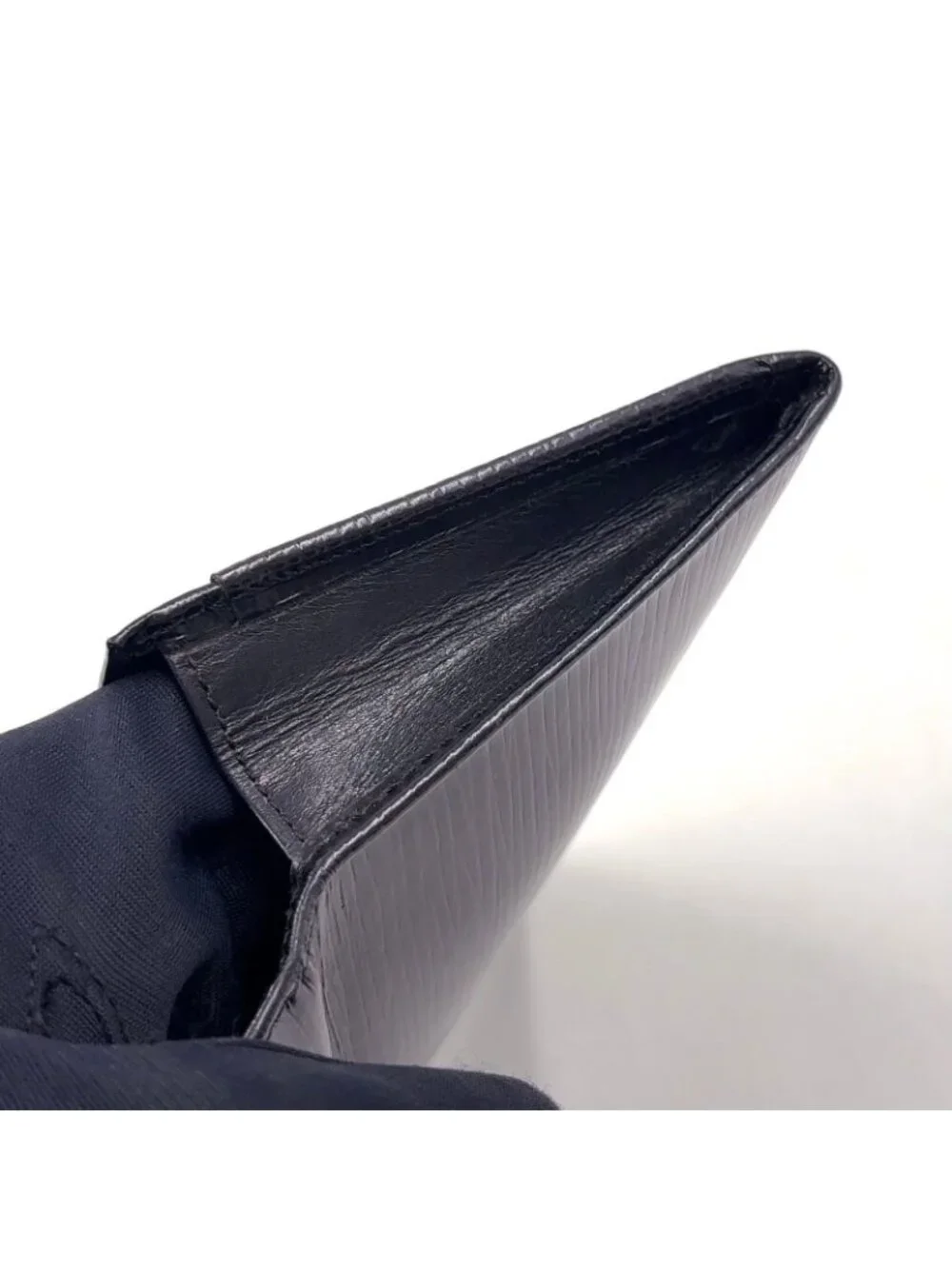 Louis Vuitton Porto en Epi Leather Black Billfold Wallet